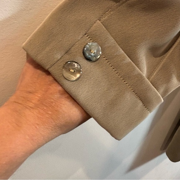 UTEX LIMITED EDITION Sz 12 Trench Coat Turned Collar Shoulder Pads Back Slit - Picture 7 of 12